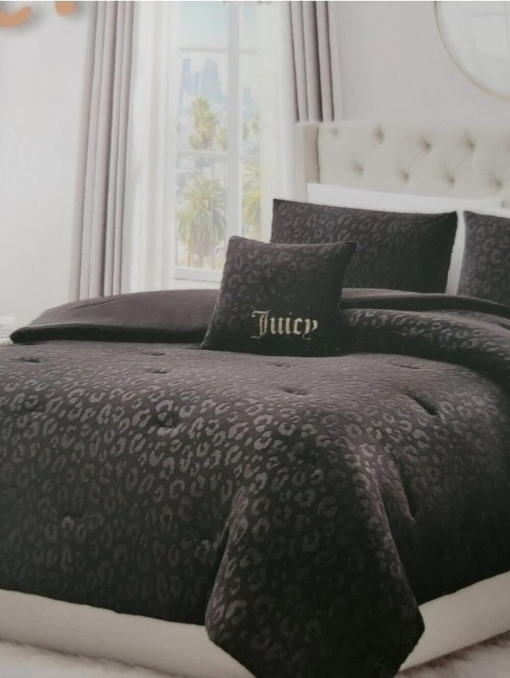 Juicy Couture QUEEN Black Leopard Embrossed 4 piece Comforter Set New